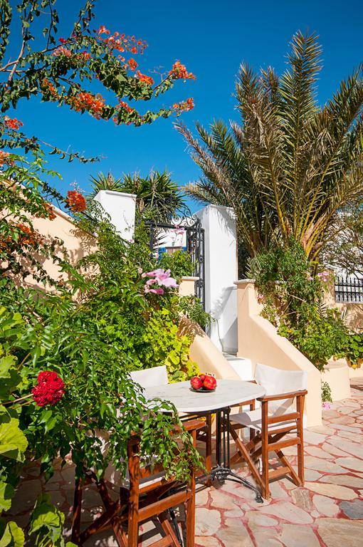 Donna'S House Santorini Pyrgos Kallistis Exterior photo